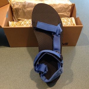 NIB Teva Flatform Sandals Sz 10